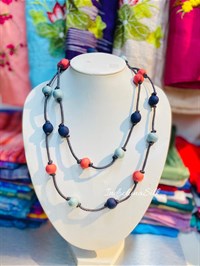 Vòng cổ 3 dây hạt thưa